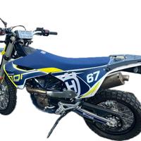 701 da vetrina accessoriata