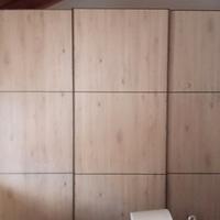 armadio 3 ante scorrevoli con cassettiere