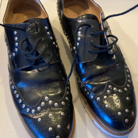 Oxford nere con borchie Peters taglia 41