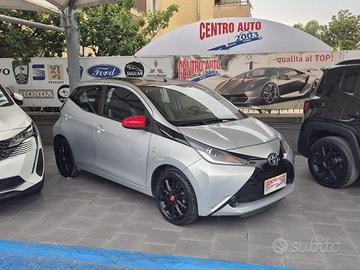 TOYOTA - Aygo - 1.0 VVT-i 69 CV 5p. x-play TSS