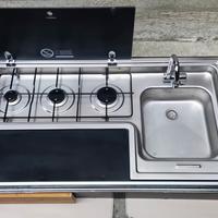 Dometic piano cottura combinato 3 fuochi lavello