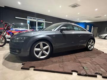 Audi TT Coupé 2.0 TFSI