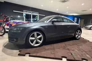 Audi TT Coupé 2.0 TFSI