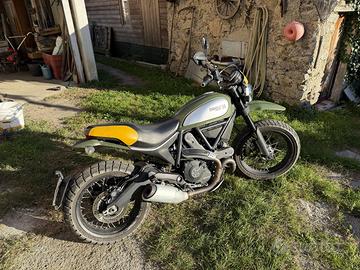 Ducati Scrambler - 2015