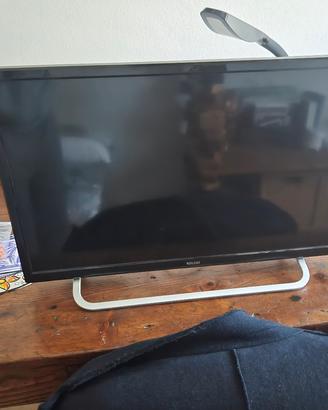 TV LED 24” Nikkei