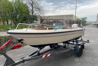 Open conero EVINRUDE 40 + carrello