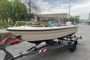 Open conero EVINRUDE 40 + carrello