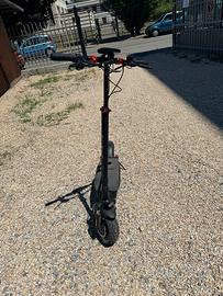 Monopattino elettrico Engwe y600