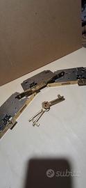  Due serrature per porte interne