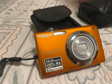 Foto/Videocamera CoolpiX Nikon S3000 12megapixel