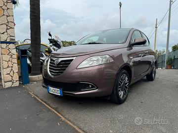 Lancia Ypsilon 0.9 TwinAir 85 CV 5 porte S&S DFN G