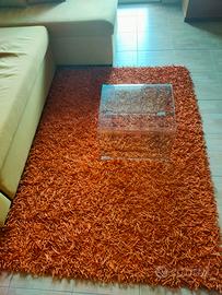 tappeto arancione 