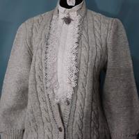 cardigan donna maglia con trecce e camicia pizzo