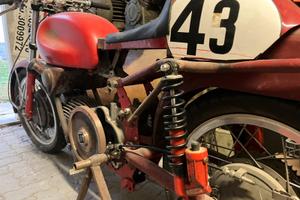 Motociclo Epoca base guzzi GTV 500