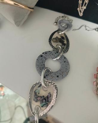 Bracciale in resina