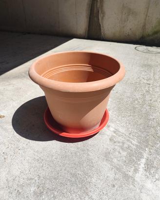 Vaso e porta vaso