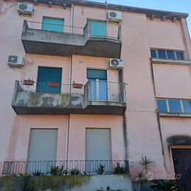 Appartamento Gualtieri Sicaminò, Via Croce 35