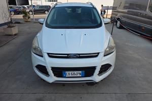 Ford Kuga 2.0 TDCI 4x4 Powershift Business FULL...