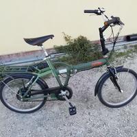 bicicletta elettrica 200 euro ruote da 20 