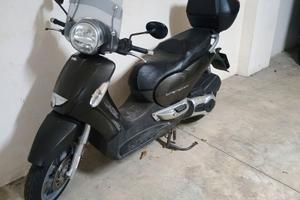 Aprilia Scarabeo 400