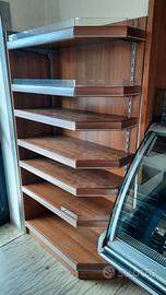 Scaffale rustico personalizzato