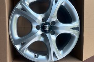 4 cerchi Nuovi 17 originali Fiat 500 X
