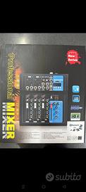 mixer audio professionale 