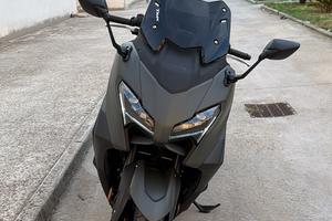 Tmax 560