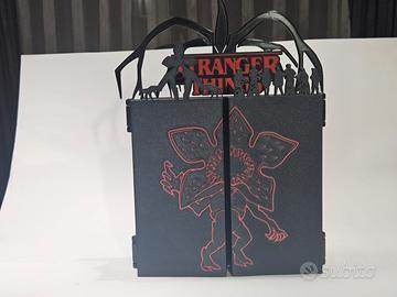 Espositore Stranger Things