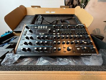 Novation Peak - Come Nuovo. + Rialzo
