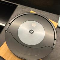 iRobot Roomba Combo j7 Aspirapolvere Lavapavimenti