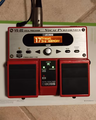 Boss VE 20 vocal performer 