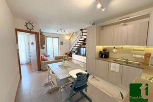 RECENTE DUPLEX TRE STANZE