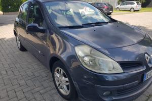 Renault Clio 1.5 Dci