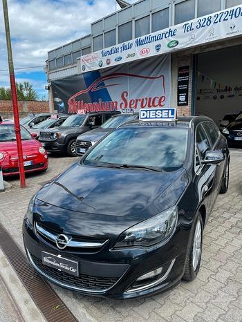 Opel Astra 1.6 CDTI 100KW 136CV EcoFLEX S&S Sports
 in vendita a Castel Maggiore