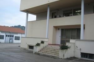 DIVERSI  LOCALI uso MAGAZZINO 347 22 42 577