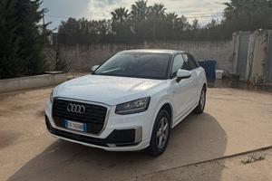 Audi  Q2 fine 2016