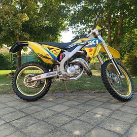 Suzuki Valenti 50 Racing 