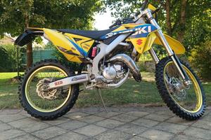 Suzuki Valenti 50 Racing 
