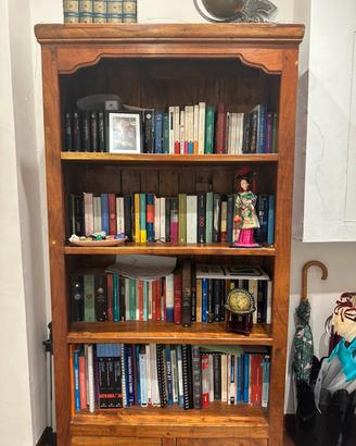 Libreria in puro legno