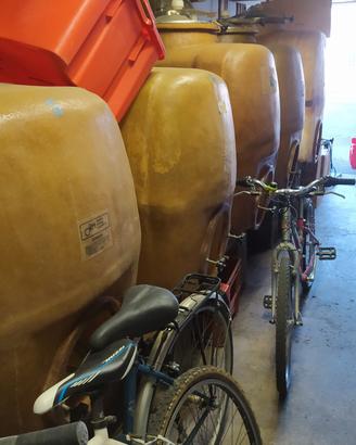 Stock botti vetroresina Alimentare