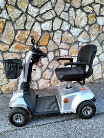 Scooter elettrico per anziani