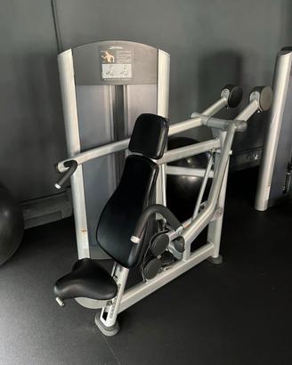 Life Fitness-shoulder press + row machine + leg ex