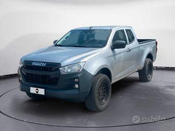 ISUZU D-Max 1.9 td space N60BB 4x4