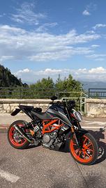 KTM Duke 390