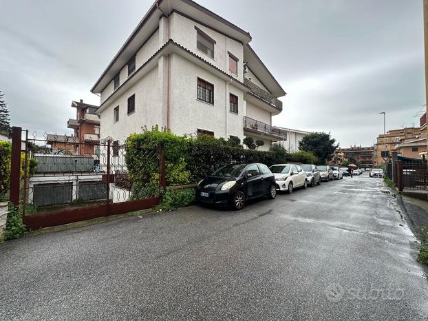 Box/Posto auto Ciampino [via rovattiACG]