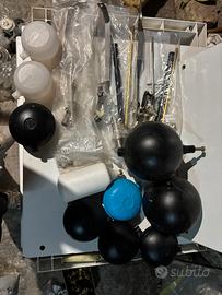 Galleggianti completi di palle