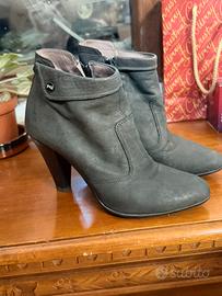 Scarpe donna nero giardini