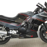 Kawasaki GPX 750 R