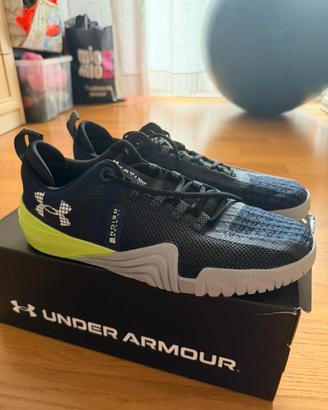 Under Armour TriBase Reign 6
